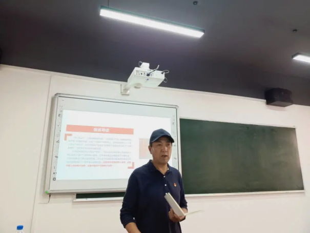 必赢242net党群党支部与文化艺术学院党支部一起上党课,重温“七一”重要讲话精神-修改版440.png 必赢242net党群党支部与文化艺术学院党支部一起上党课,重温“七一”重要讲话精神-修改版440.png